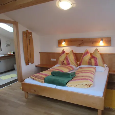 Haus Alpenglühn 3*