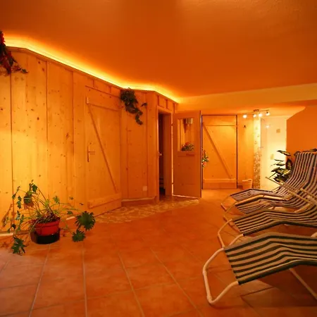 Haus Alpenglühn Frühstückspension 3*