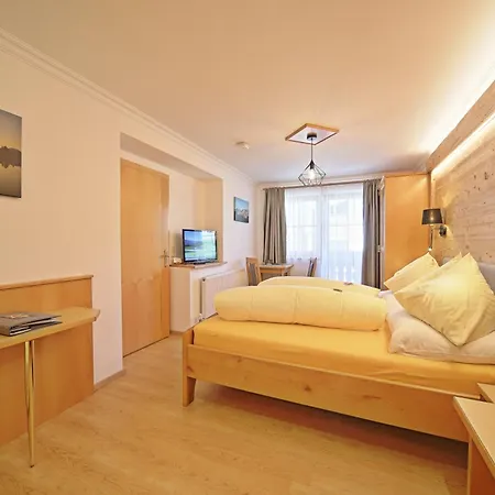 Frühstückspension Haus Alpenglühn